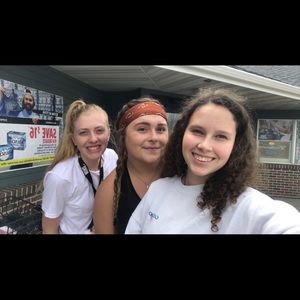 Meet your Posher, Hannah